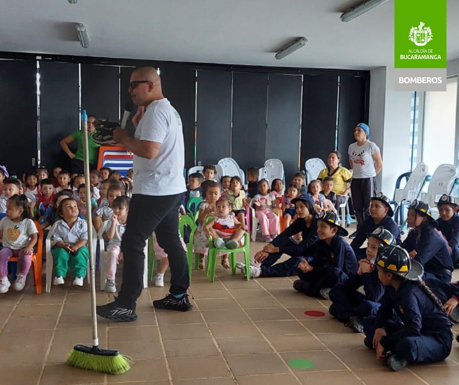 Niños disfrutando su día en el Centro de Desarrollo Infantil Construyendo Sueños