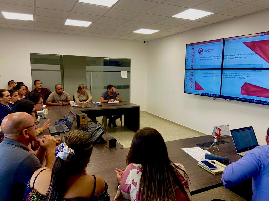 Capacitación de sistema SECOP II se realizó para el departamento administrativo