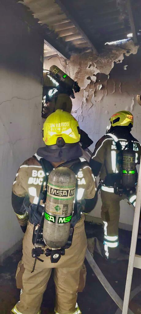 Un incendio fue atendido en el barrio La Victoria de Bucaramanga